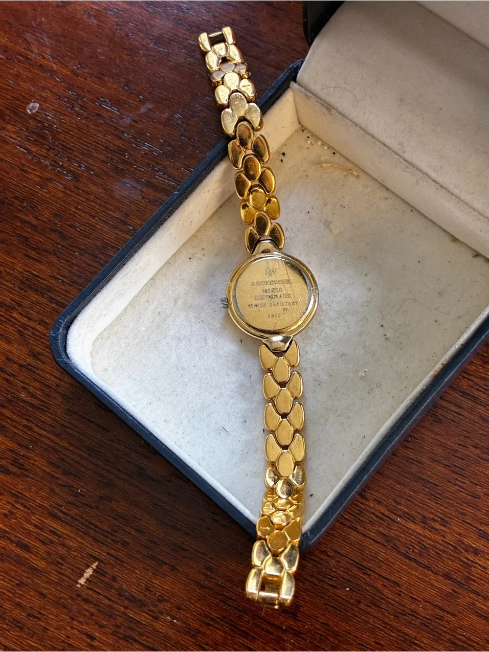 Raymond Weil Ladies Watch 18K Gold Plated Black Dial Swiss Made  New Battery